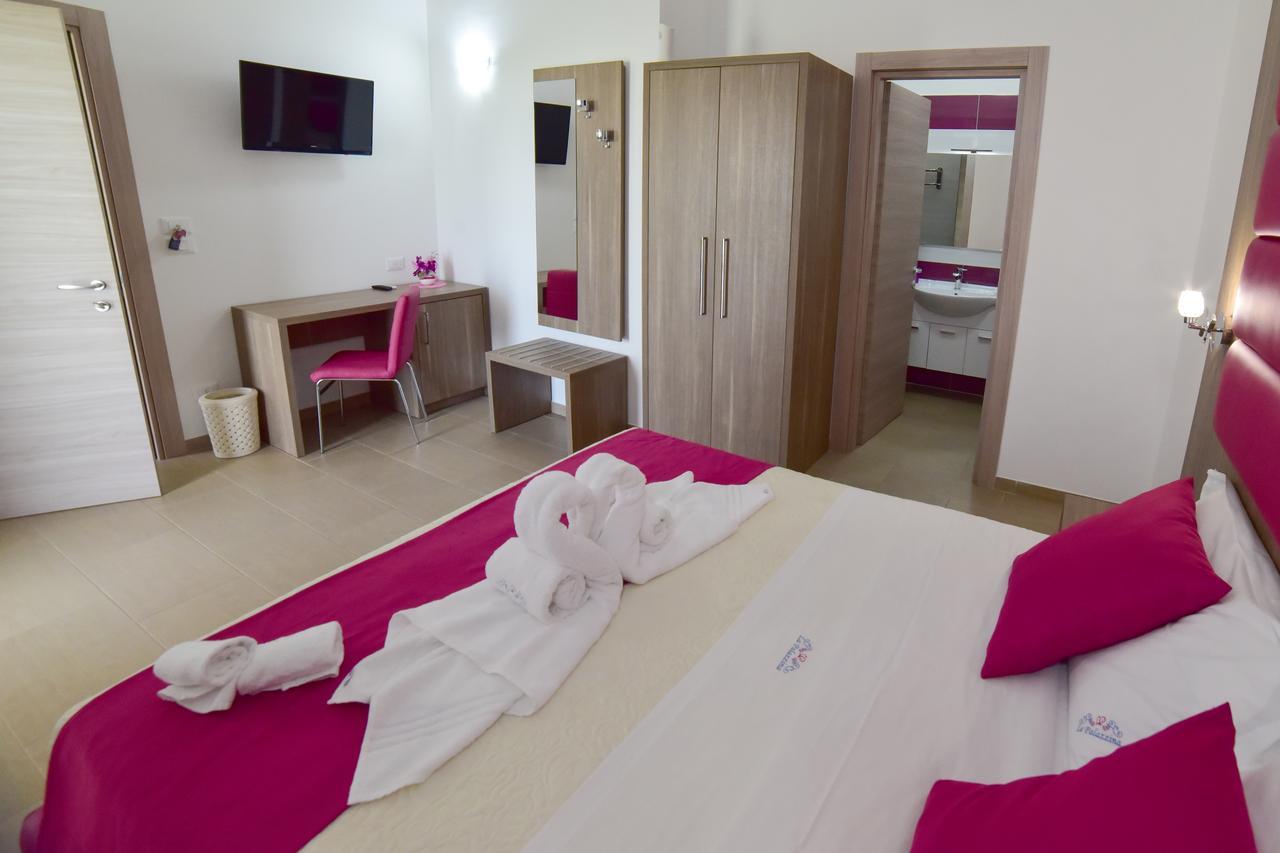 La Palazzina Bed & Breakfast Porto Cesareo Ngoại thất bức ảnh
